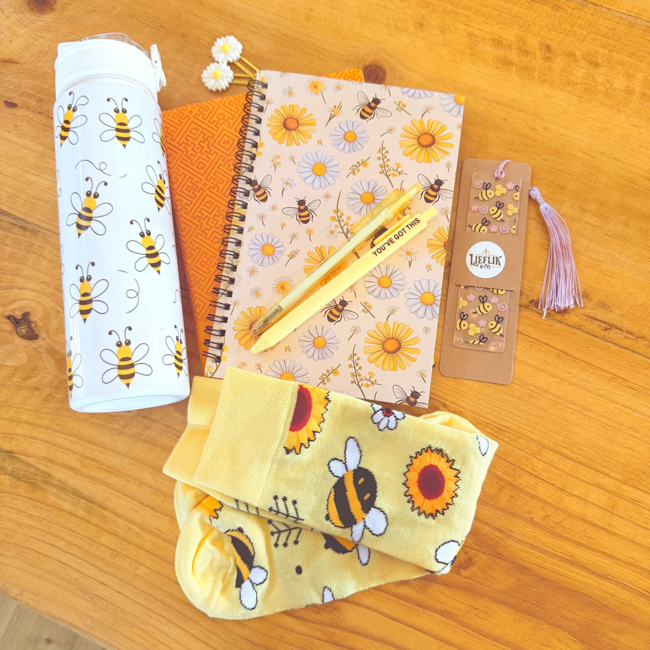 Bee Lovers Gift Box