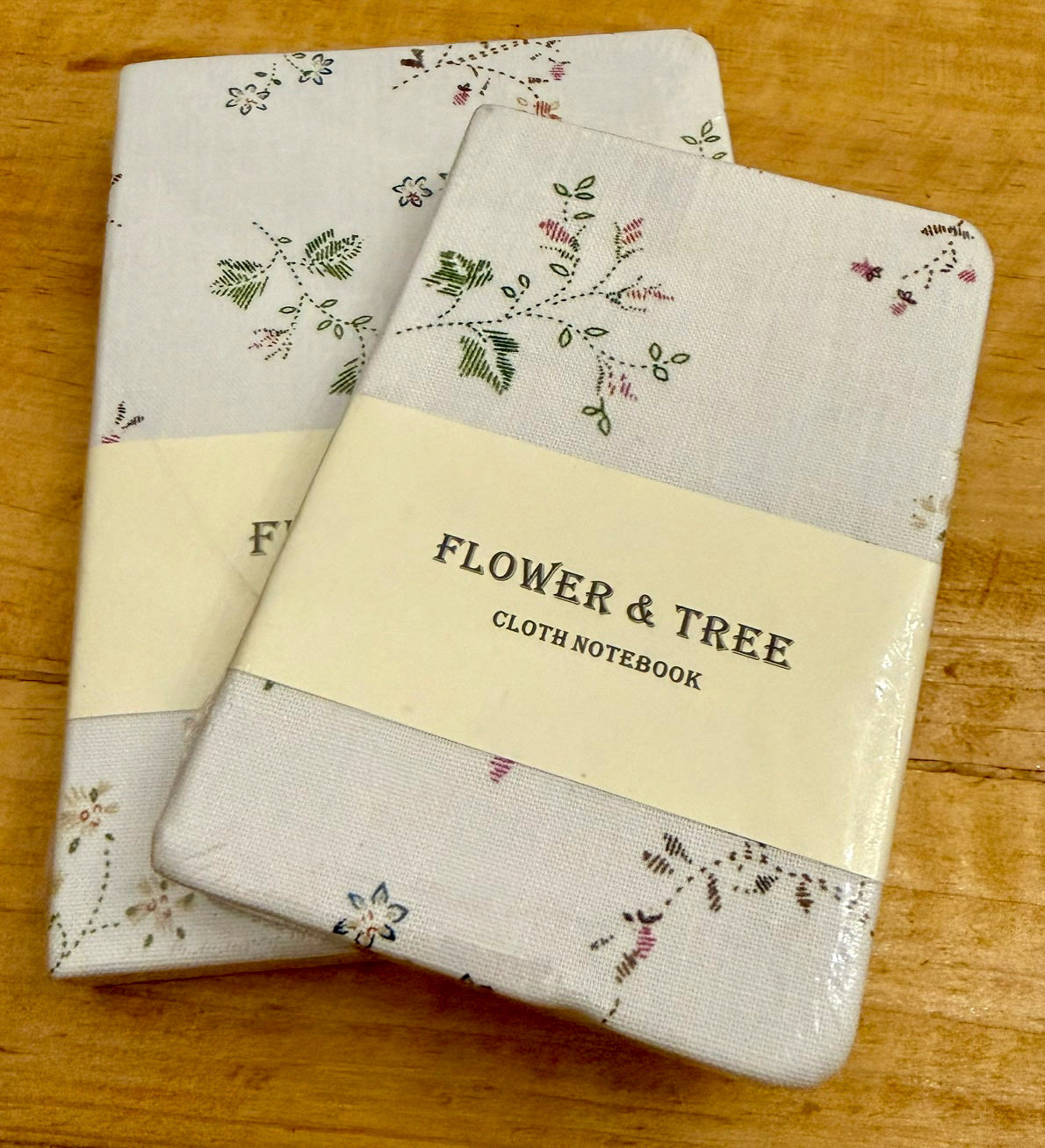 Set of 2 hardcover Journals B6 & A6 - Flower White